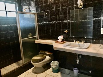 Casa de Venta 677m2 - Sector Cumbaya