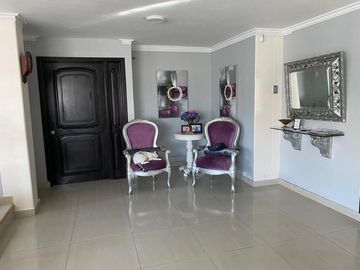 HERMOSA CASA DE ESQUINA EN BARRIO LA  CUMBRE DE BARRANQUILLA 4 ALCOBAS Y  AREA DE 381MTS