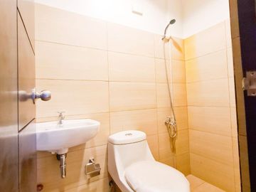 NEAR THE HIGHWAY PRE-SELLING 4 BEDROOM 2 STOREY HHOUSE AND LOT FOR  SALE IN MINGLANILLA, CEBU