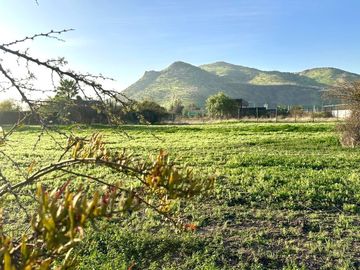 Sitio Av.El Valle, Algarrobos, Chicureo Oriente