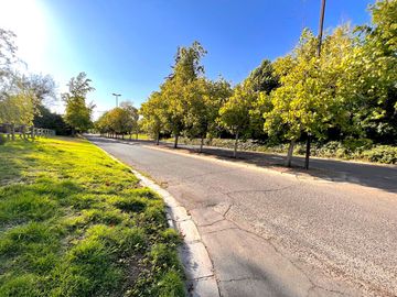 Sitio Av.El Valle, Algarrobos, Chicureo Oriente