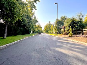 Sitio Av.El Valle, Algarrobos, Chicureo Oriente