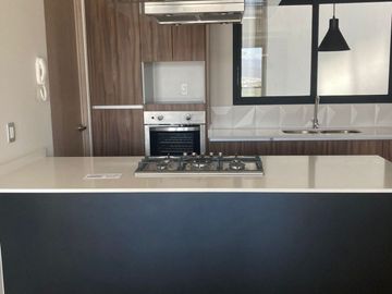 JURIQUILLA UBICADISIMO DEPARTAMENTO IMPECABLE EN PRIVADA AMENIDADES ALBERCA 2 RECAMARAS