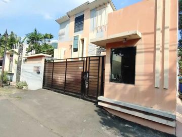 Dijual Kost Kostan di Anggrek Kemanggisan Jakarta Barat 29 Pintu
