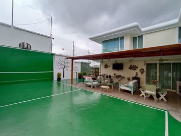 Casa de Venta en sector Embajada Americana, Norte de Quito