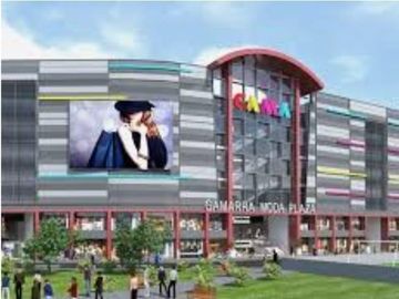 VEDO LOCAL COMERCIAL 1ER PISO CC GAMA GAMARRA MODE ´PLAZA