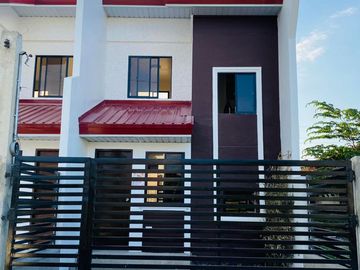 ALIDA PLACE - RUBY - 2 STOREY TOWNHOUSE
