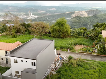 For Sale: Elegant H&L 6BR 6T&B Bgy San Jose, Antipolo, Rizal