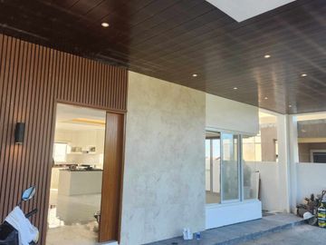 For Sale: Elegant H&L 6BR 6T&B Bgy San Jose, Antipolo, Rizal