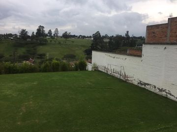 QUINTA PUEMBO VIA ARRAYANES APTA PARA PROYECTO