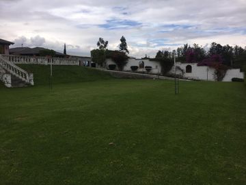 QUINTA PUEMBO VIA ARRAYANES APTA PARA PROYECTO