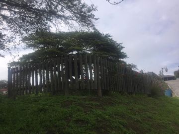 QUINTA PUEMBO VIA ARRAYANES APTA PARA PROYECTO