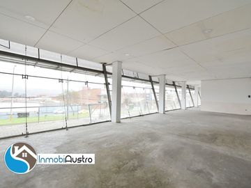 Av. Las Américas, Venta de Galpon + Sala de Exhibición Comercia