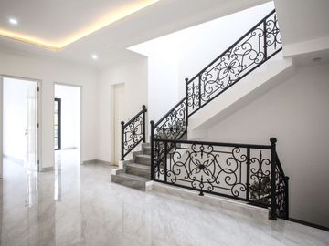 Townhouse Bintaro Jaya Sektor 1 Semifurnish termurah Mulai 4,5 M