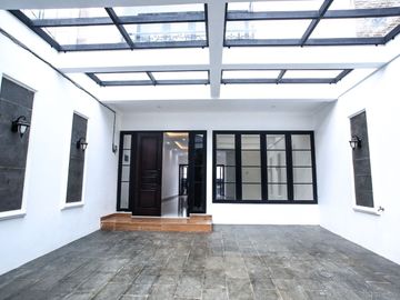Townhouse Bintaro Jaya Sektor 1 Semifurnish termurah Mulai 4,5 M