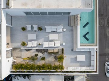 Penthouse con dos albercas, doble altura, rooftop, venta Montebello Mérida.