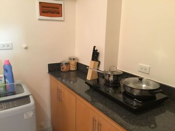 For Rent to Own Condo Apartment Condominium 2BR 2bedrooms schools De la sale UP Manila UE Lyceum Ateneo NU Letran near SM Unit 2BR 2Bedroom Ready for 