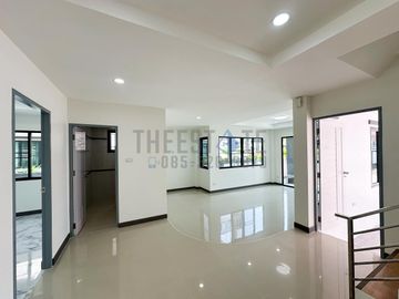 4 Bedroom House in San Sai for Sale