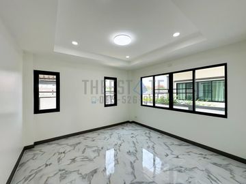 4 Bedroom House in San Sai for Sale