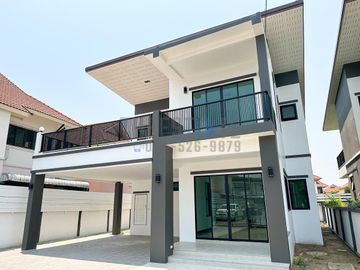 4 Bedroom House in San Sai for Sale