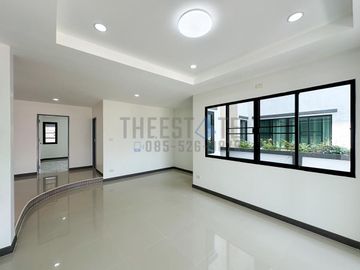 4 Bedroom House in San Sai for Sale