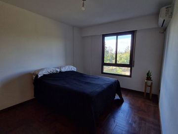 DUEÑO VENDE DEPTO NUEVA CORDOBA FRENTE LUMINOSO