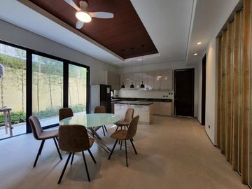 The Manila Southwoods Huge 2 BR (w/ Den) House!