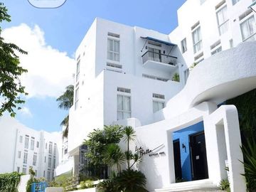 READY FOR OCCUPANCY 45.0sqm 2-BEDROOM – PENTHOUSE LIFESTYLE HOMES TAGAYTAY ONLY 15K TO RESERVE 6.9M SELLING PRICE