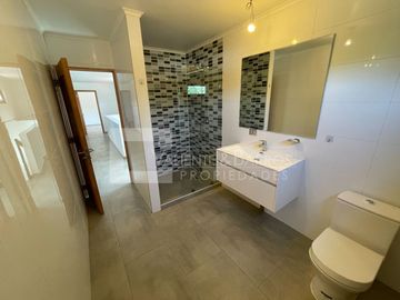 GRAN CASA EN VENTA EN DOÑA MATILDE - MACHALI
