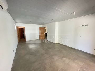 GRAN CASA EN VENTA EN DOÑA MATILDE - MACHALI