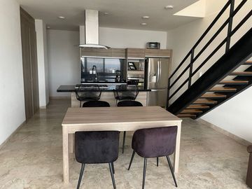 Departamento en Venta Amueblado, en Pedregal, 2 recamaras