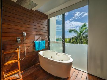 Casa en Venta en laguna 1 residencial en Puerto Cancún, Quintana Roo.