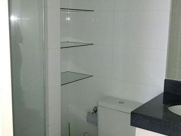 SURCO BAJO DE PRECIO!!!!!!!!! URB. LOS ROSALES VENTA COMODO DUPLEX EN 1ER PISO.