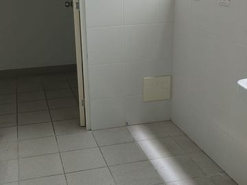 SURCO BAJO DE PRECIO!!!!!!!!! URB. LOS ROSALES VENTA COMODO DUPLEX EN 1ER PISO.