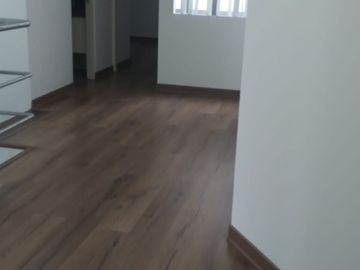 SURCO BAJO DE PRECIO!!!!!!!!! URB. LOS ROSALES VENTA COMODO DUPLEX EN 1ER PISO.