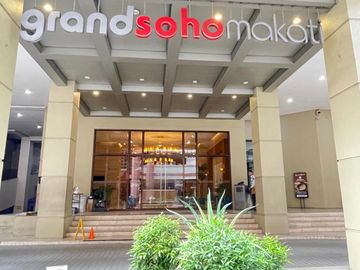 PRICED TO SELL! 2 BEDROOM LOFT IN GRAND SOHO MAKATI SALCEDO VILLAGE