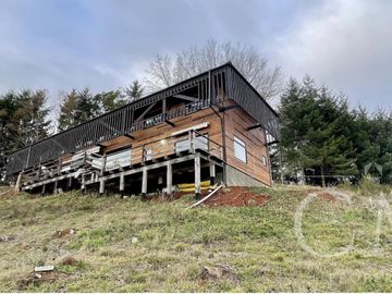 Esplendida Casa En Parcela Condominio Aurora