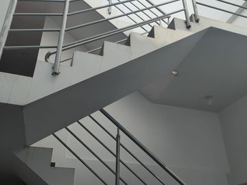CASA DE ESTRENO DE 3 PISOS EN LA UNIÓN – POMALCA- CHICLAYO.