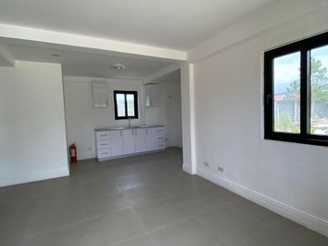 3 Bedroom House for Sale in Minglanilla