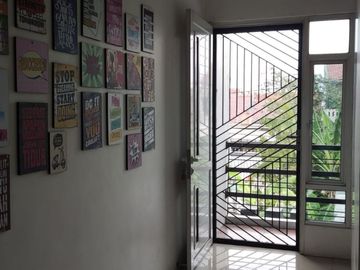Rumah Cluster Siap Huni Area Pancoran Mas Dekat Tol Sawangan