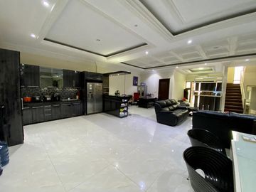 Dijual Rumah di Green Townhouse di Tanjung Duren Bebas Banjir Kondisi Bagus
