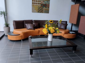 Apartamento en Venta Conquistadores Medellin Venta de Espectacular apartamento rodead