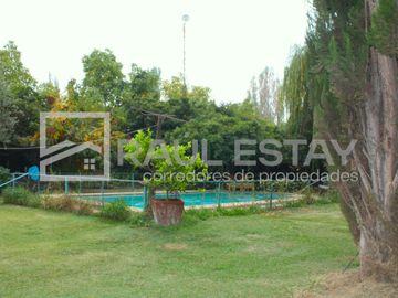 Vendemos Casa amplia con terreno de 7.897 mts/2