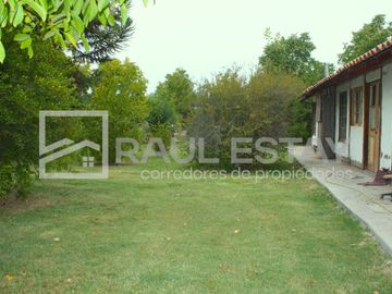 Vendemos Casa amplia con terreno de 7.897 mts/2