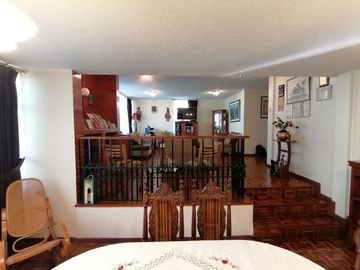 Amplia casa en Venta ideal para Casa Rentera