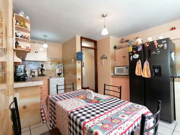 Amplia casa en Venta ideal para Casa Rentera