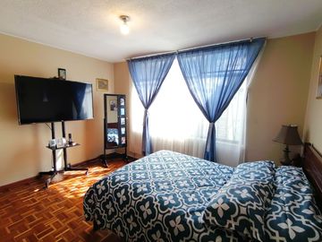 Amplia casa en Venta ideal para Casa Rentera