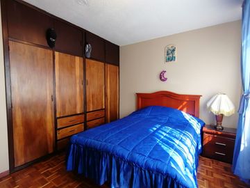 Amplia casa en Venta ideal para Casa Rentera