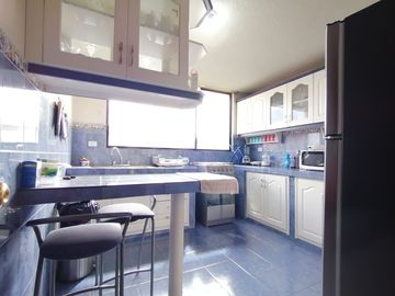 Amplia casa en Venta ideal para Casa Rentera