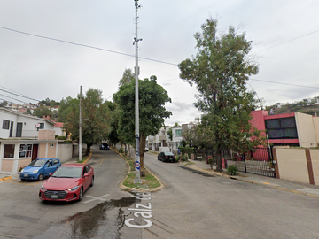 !! GRAN OPORTUNIDAD DE INVERSION !! HERMOSA Y AMPLIA CASA EN LA MEJOR ZONA DE NAUCALPAN ESTADO DE MEXICO